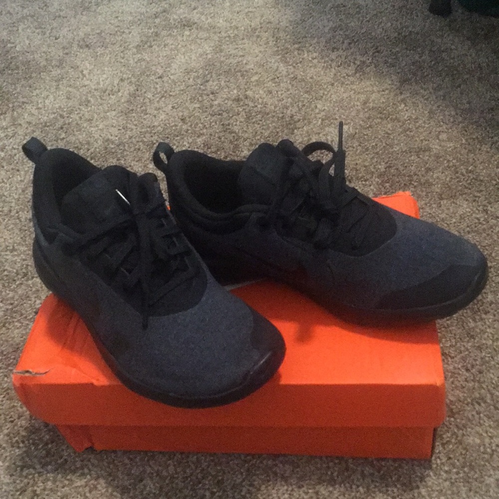 Nike Flex Experience Run 8